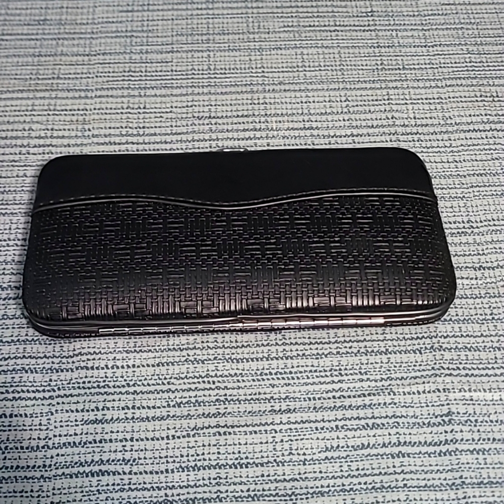 8 Pieces Manicure Genuine Leather Case